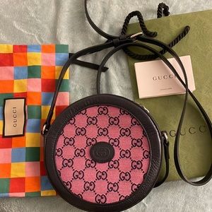 Gucci crossbody/shoulder bag